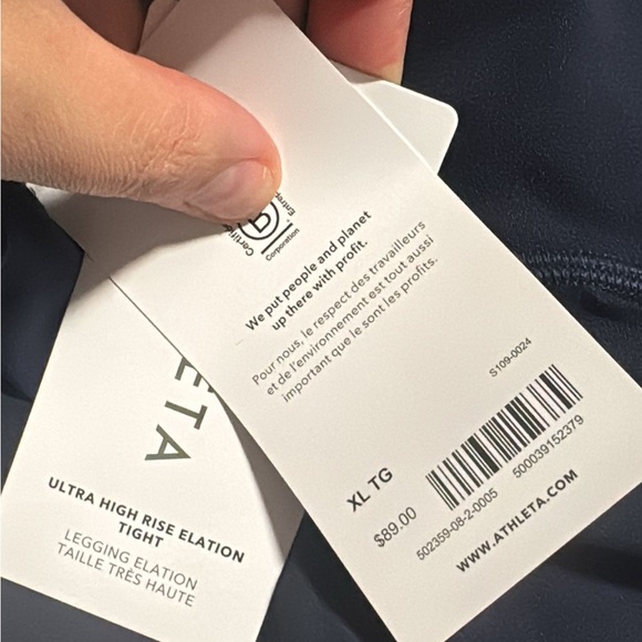 Athleta ELATION ULTRA HIGH RISE LEGGING // Navy #502359 - Picture 10 of 16